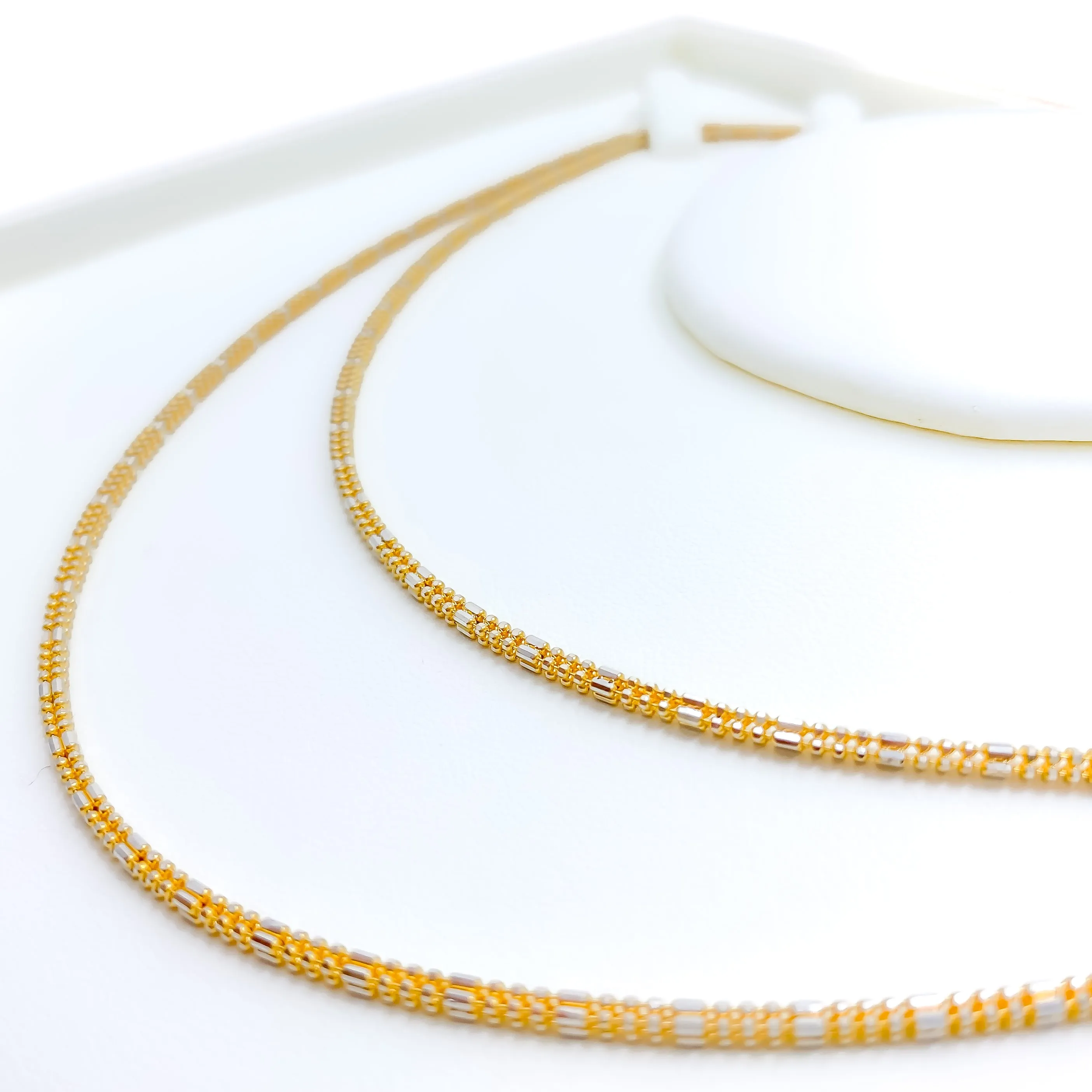 Alternating Two - Tone 22K Gold Chain - 16"