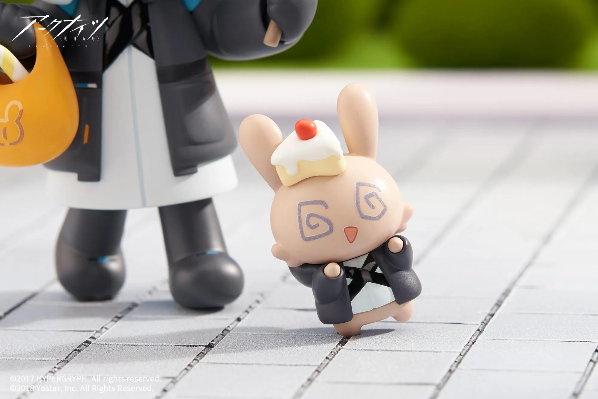 Arknights: Doctor Dessert Time Mini Figurine