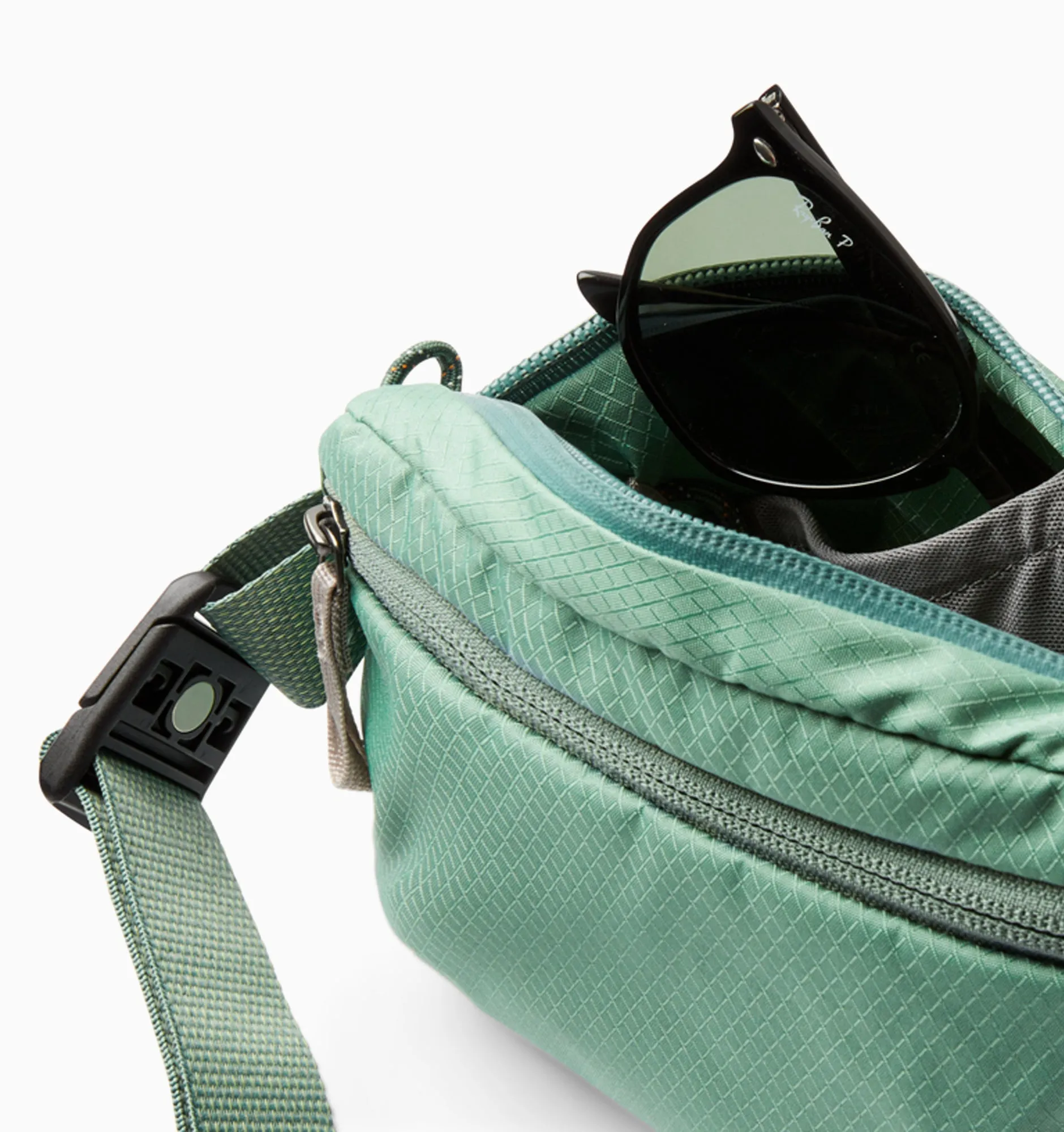 Bellroy Lite Belt Bag