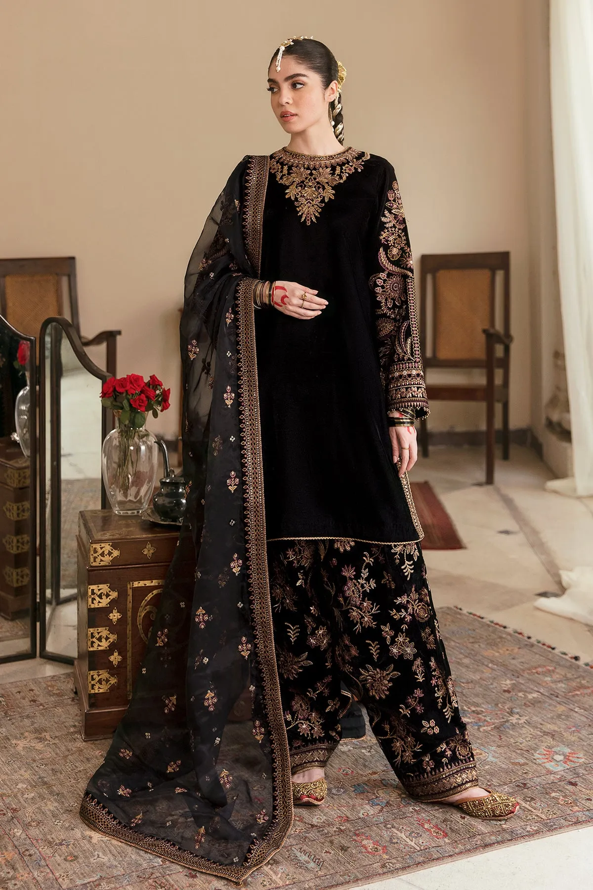 EMBROIDERED VELVET UF-253