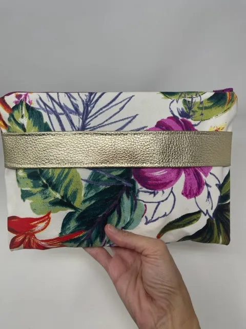 Kayla Floral Clutch