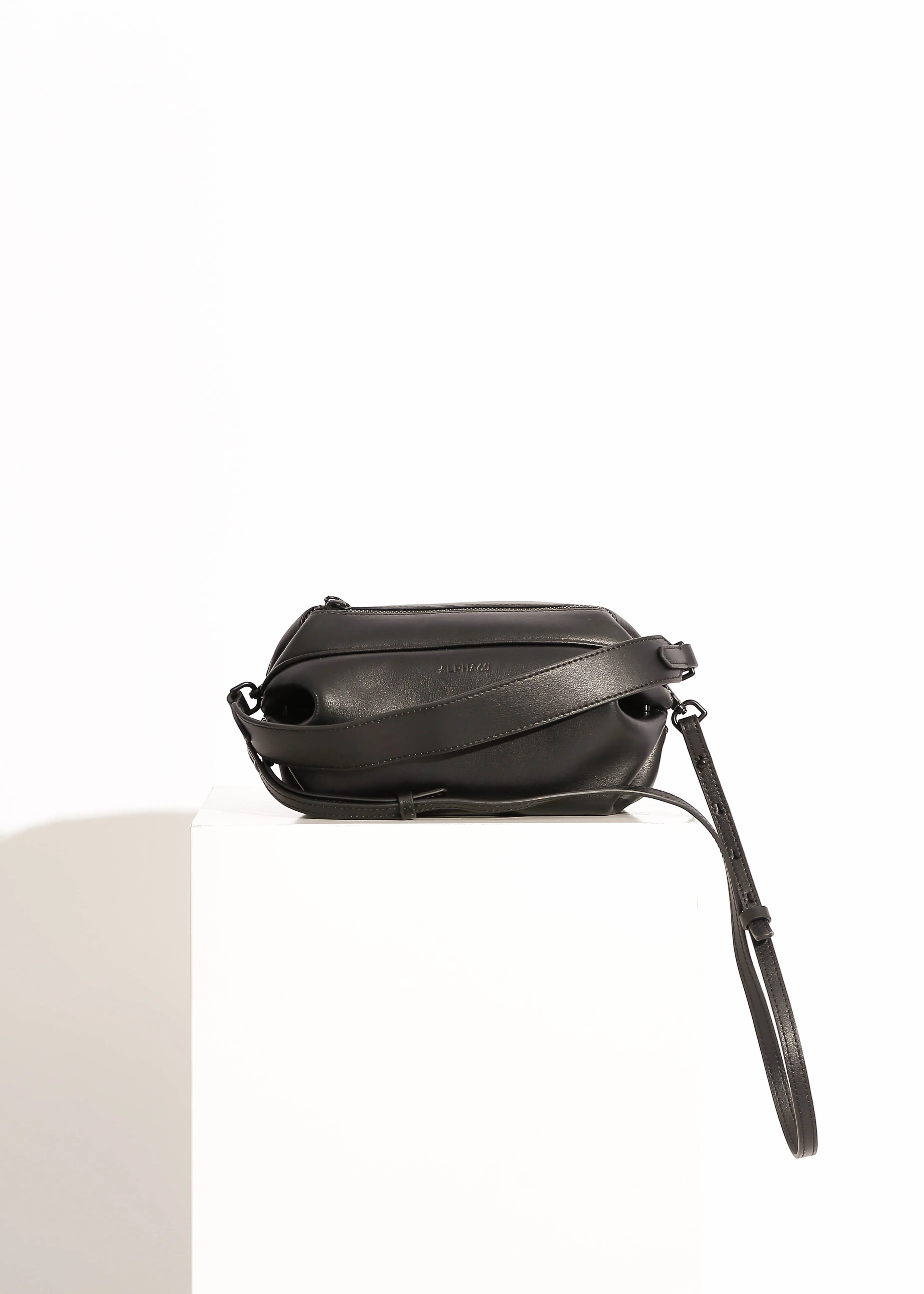 LENA BAG / BLACK