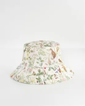 Meadow Creatures Marshmallow Bucket Hat