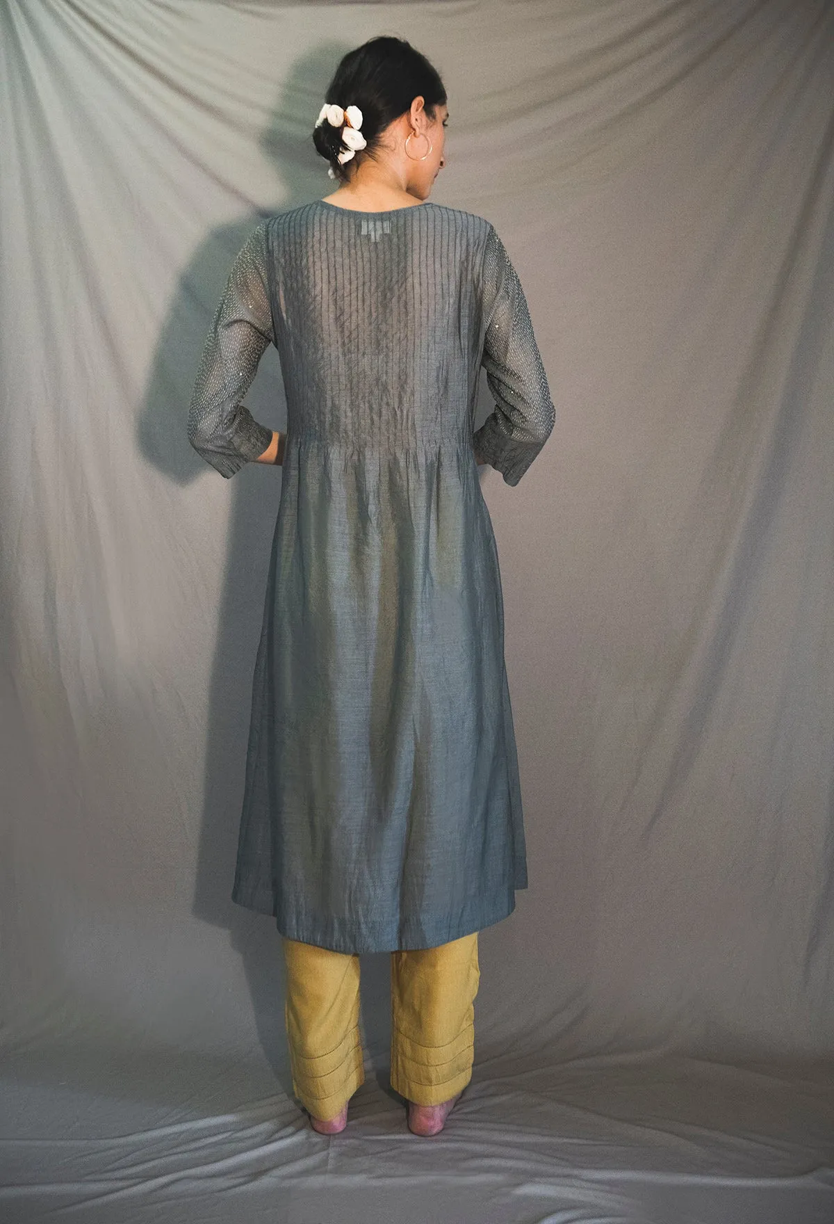 MIZAR EMBROIDERED SLEEVE KURTA