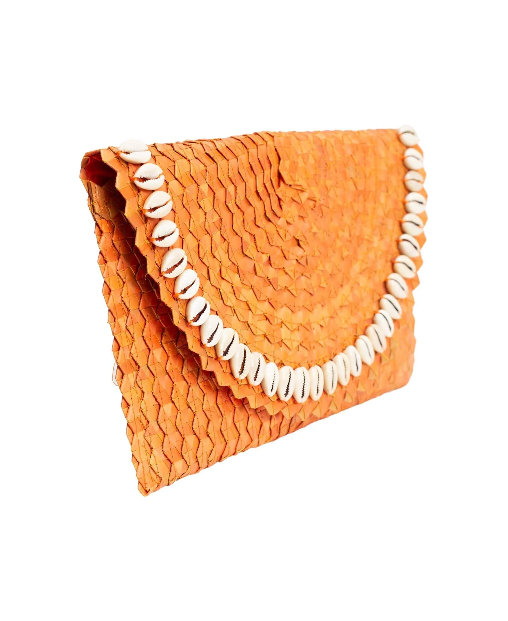 Pandegelang Raffia Seashell Clutch by FutureBrandsGroup