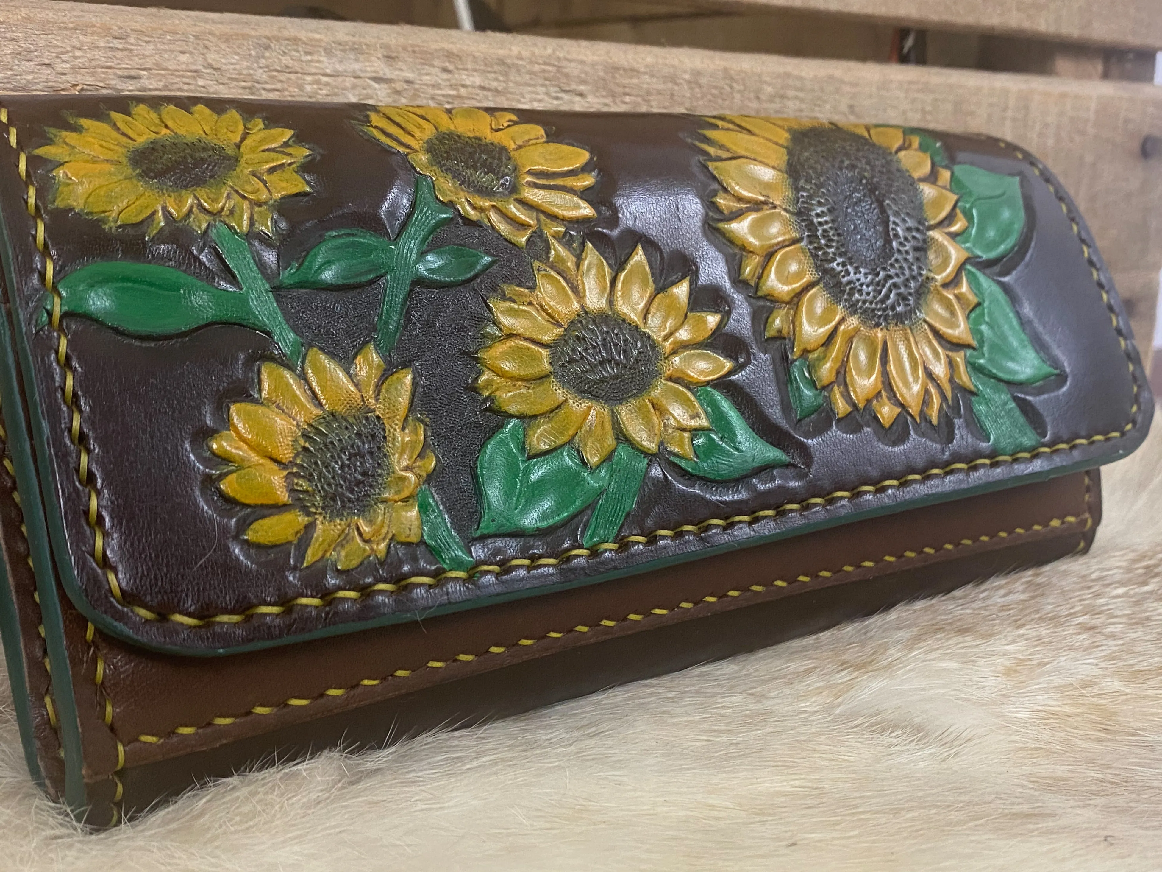 Sunflower Clutch