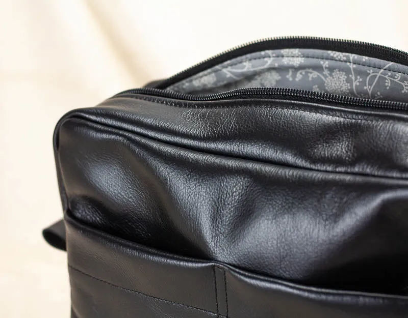 Ydra organizer - Black leather